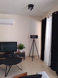 1-villa-pervolia-10262-4