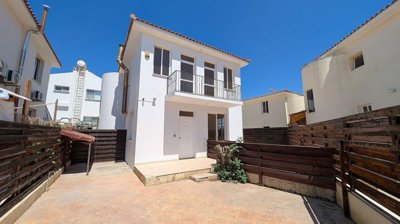 1-villa-pernera-9808-13