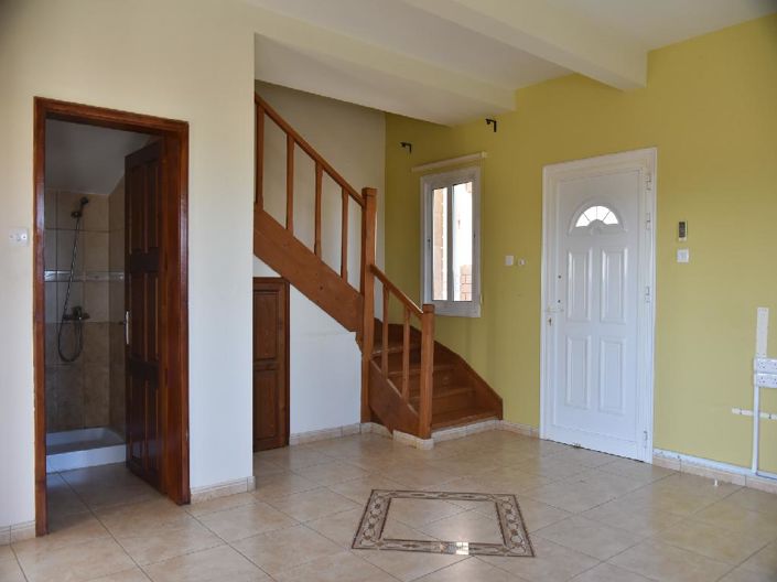 Image No.2-3 Bed Villa for sale