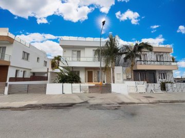 1-villa-livadia-10387-10