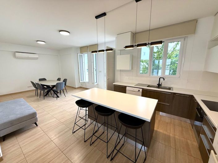 Image No.15-Villa de 4 chambres à vendre à Larnaca