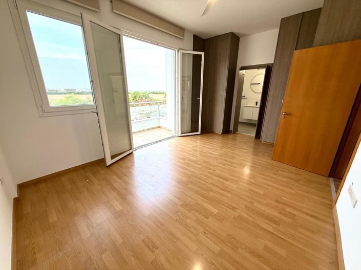 Image No.26-Villa de 4 chambres à vendre à Larnaca