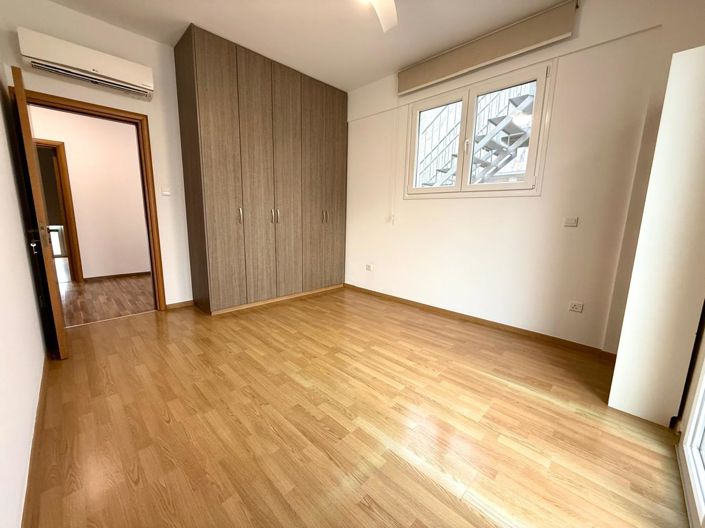 Image No.38-Villa de 4 chambres à vendre à Larnaca