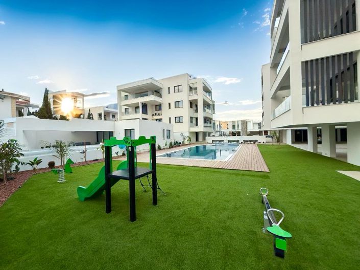 Image No.30-2 Bed Apartment for sale