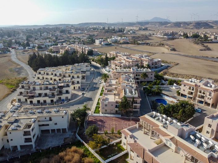 Image No.10-2 Bed Apartment for sale