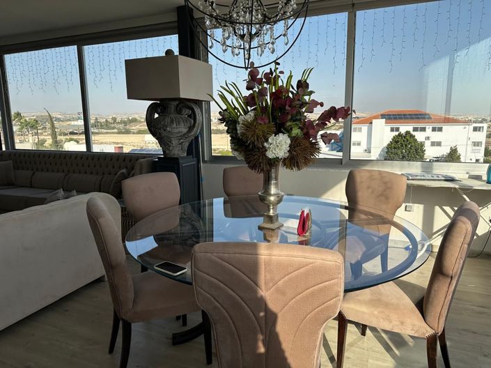 Image No.23-3 Bed Apartment for sale