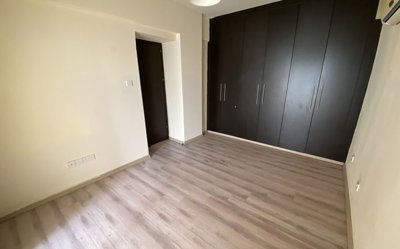 1-apt-sotiros-10485-6