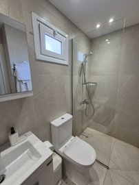 1-apt-aia-napa-10488-11