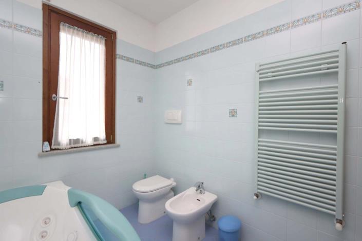 Image No.22-3 Bed Apartment for sale