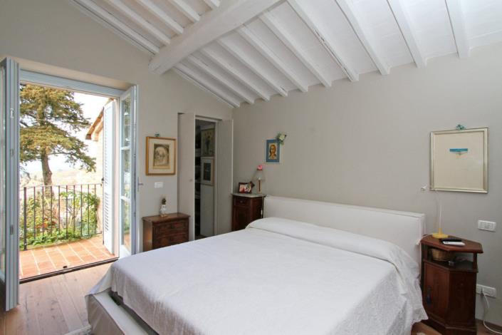 Image No.21-2 Bed Apartment for sale