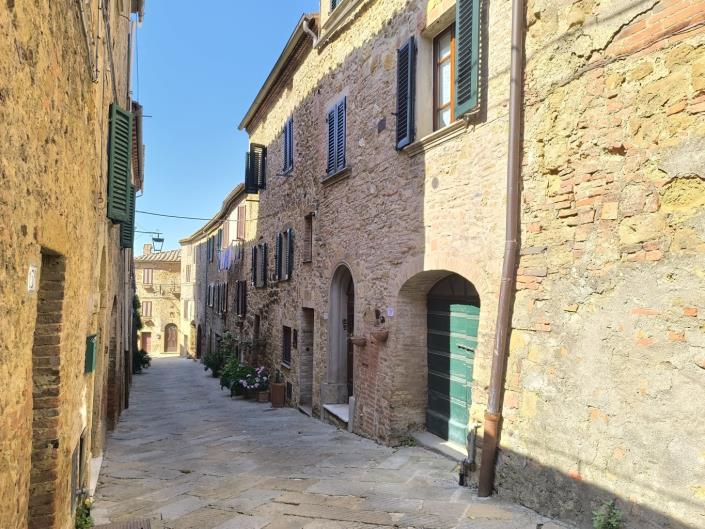 Image No.30-1 Bed Apartment for sale