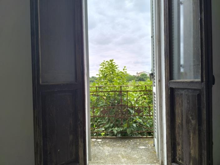 Image No.14-3 Bed House for sale