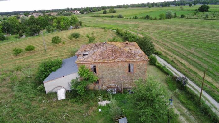 Image No.32-6 Bed Farmhouse for sale