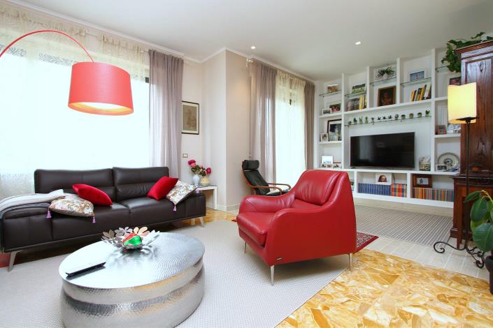 Image No.3-3 Bed House for sale