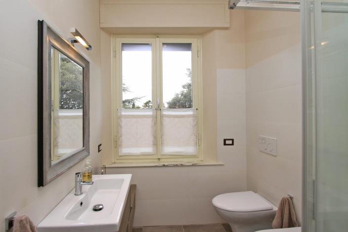 Image No.22-3 Bed House for sale