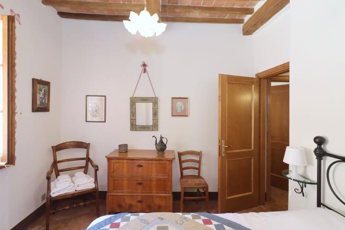 Image No.21-3 Bed Townhouse for sale