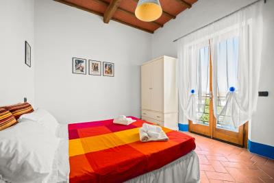 Montepulciano_restored_townhouse_for_sale_with_garden--4-