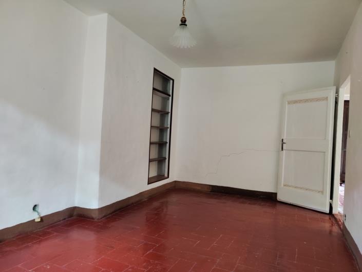 Image No.24-3 Bed Apartment for sale