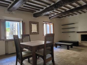 Castelmuzio_2_bedroms_apartament_for_sale--2-