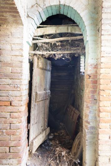 Image No.15-8 Bed Farmhouse for sale