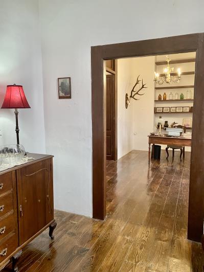 Image No.18-15 Bed Mansion for sale