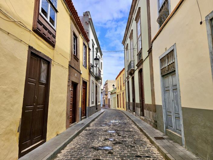 Image No.51-15 Bed Mansion for sale