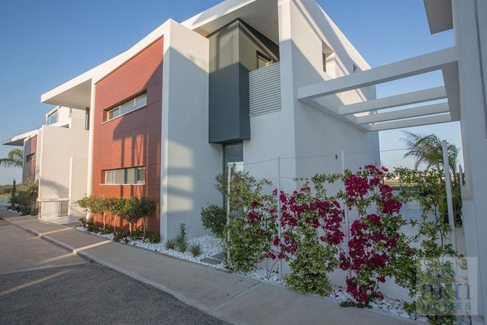 Image No.20-3 Bed Villa for sale