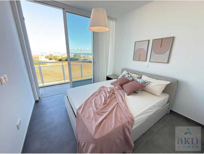 Image No.14-2 Bed Apartment for sale