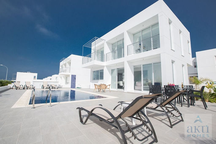 Image No.20-3 Bed Villa for sale