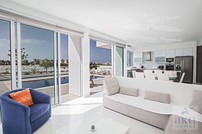 Image No.4-3 Bed Villa for sale