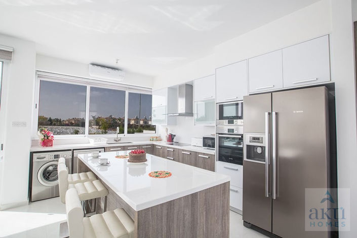 Image No.6-3 Bed Villa for sale