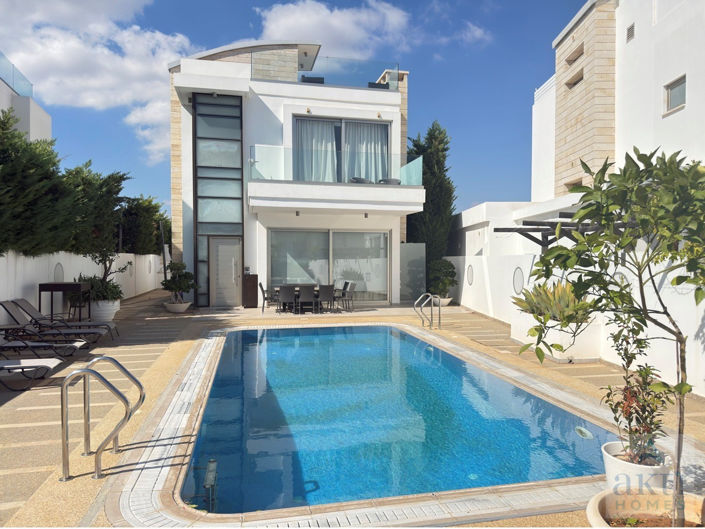 Image No.32-Villa de 5 chambres à vendre à Protaras