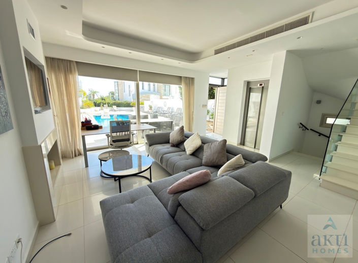 Image No.4-Villa de 5 chambres à vendre à Protaras