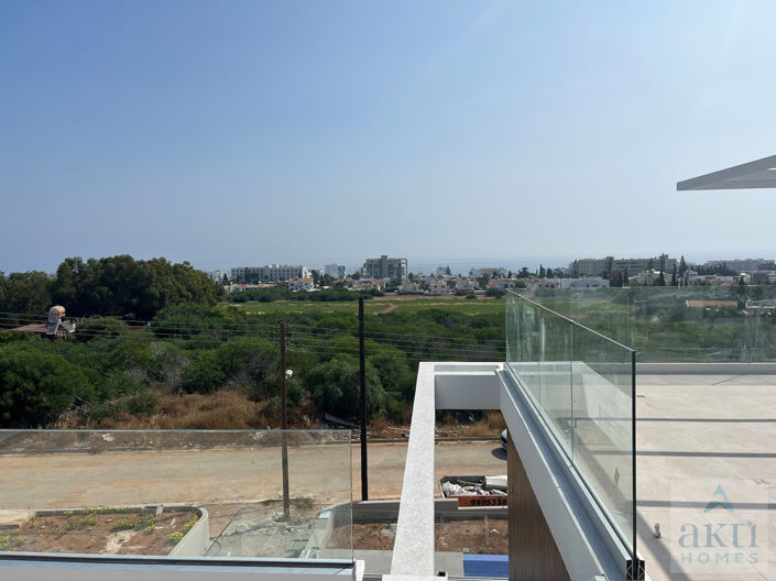 Image No.9-4 Bed Villa for sale