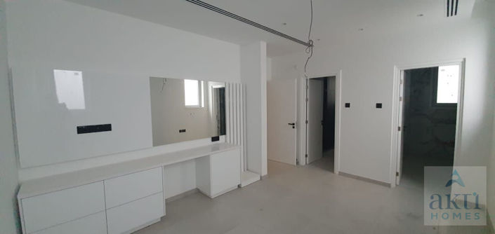 Image No.22-5 Bed Villa for sale