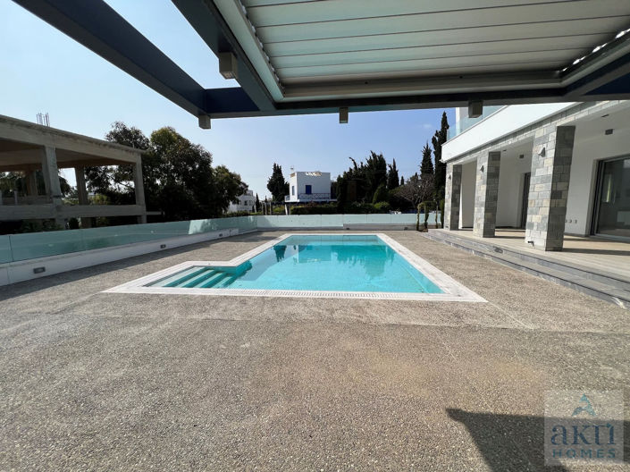 Image No.5-5 Bed Villa for sale