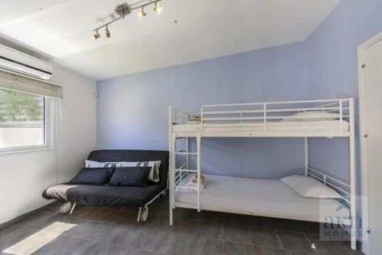 Image No.18-4 Bed Villa for sale