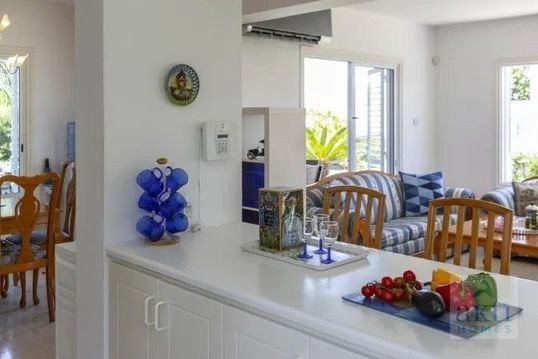 Image No.9-4 Bed Villa for sale