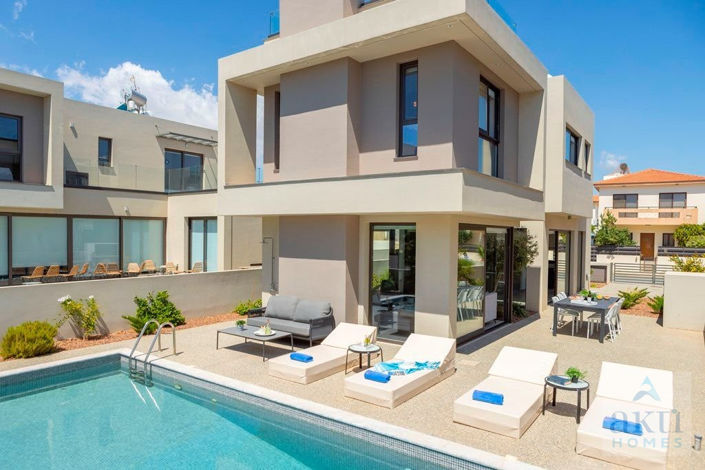 Image No.3-3 Bed Villa for sale