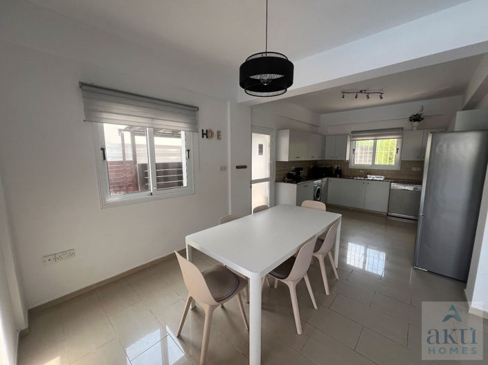 Image No.11-3 Bed Villa for sale