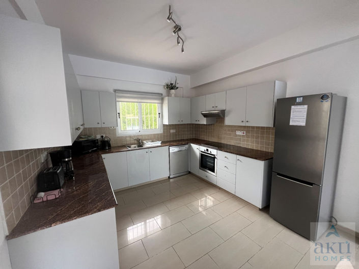 Image No.9-3 Bed Villa for sale