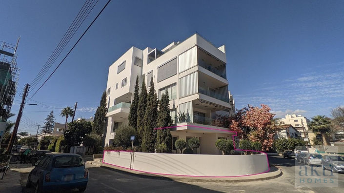 Image No.1-4 Bed Apartment for sale