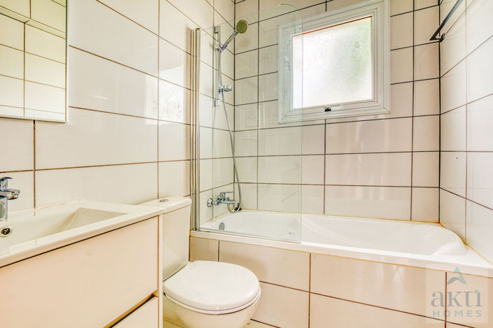 Image No.12-3 Bed Villa for sale