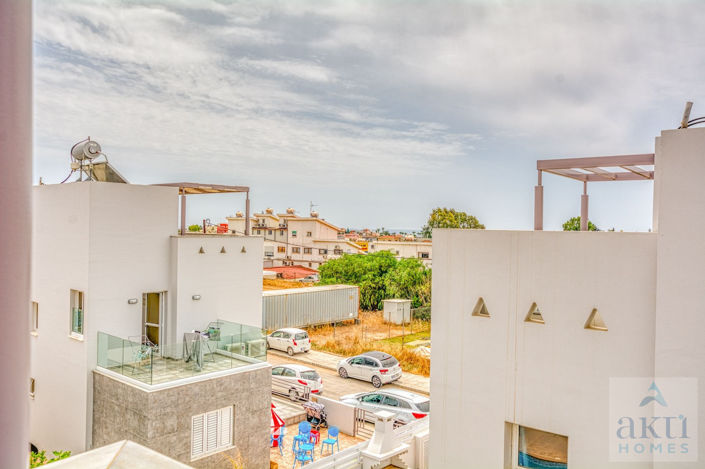 Image No.15-3 Bed Villa for sale