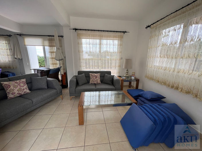 Image No.5-3 Bed Villa for sale