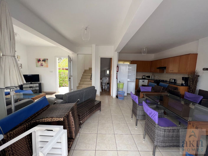 Image No.8-3 Bed Villa for sale