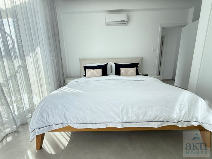 Image No.17-3 Bed Villa for sale