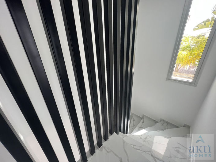 Image No.13-3 Bed Villa for sale