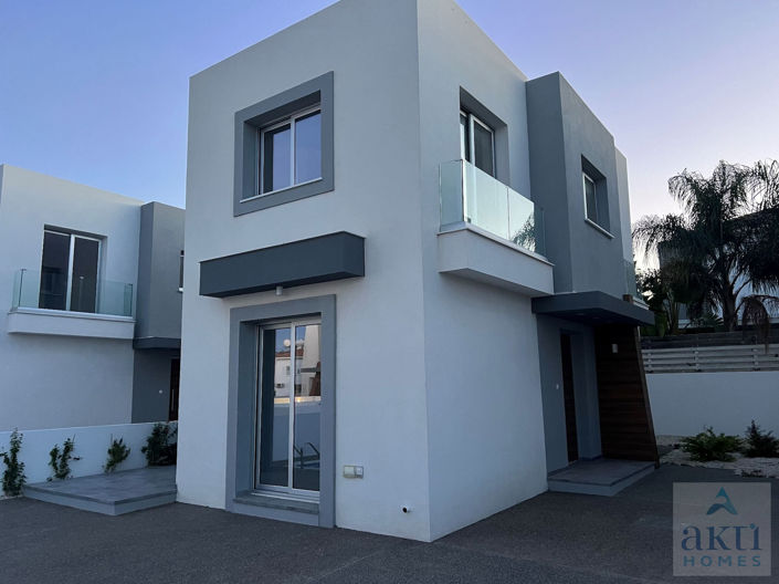 Image No.21-3 Bed Villa for sale