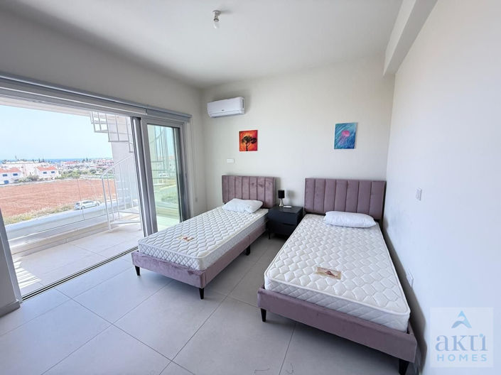 Image No.16-2 Bed Apartment for sale